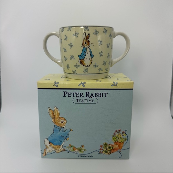 Vintage PETER RABBIT TEA TIME Two Handled Mug WEDGWOOD England 1996 w/Box - Picture 1 of 9
